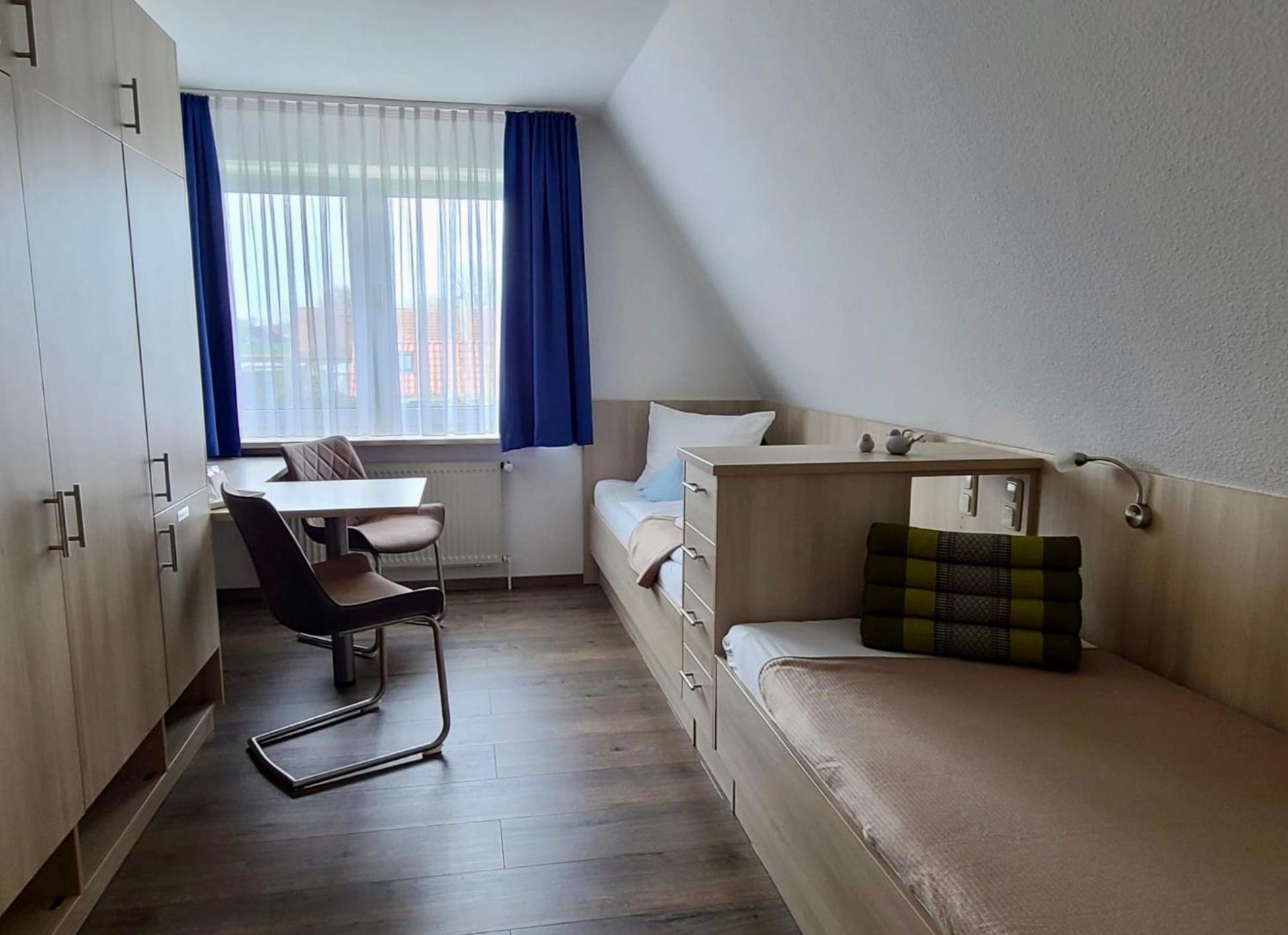 Gruenblau Relax Pension & Apartments รอสต็อค ภายนอก รูปภาพ