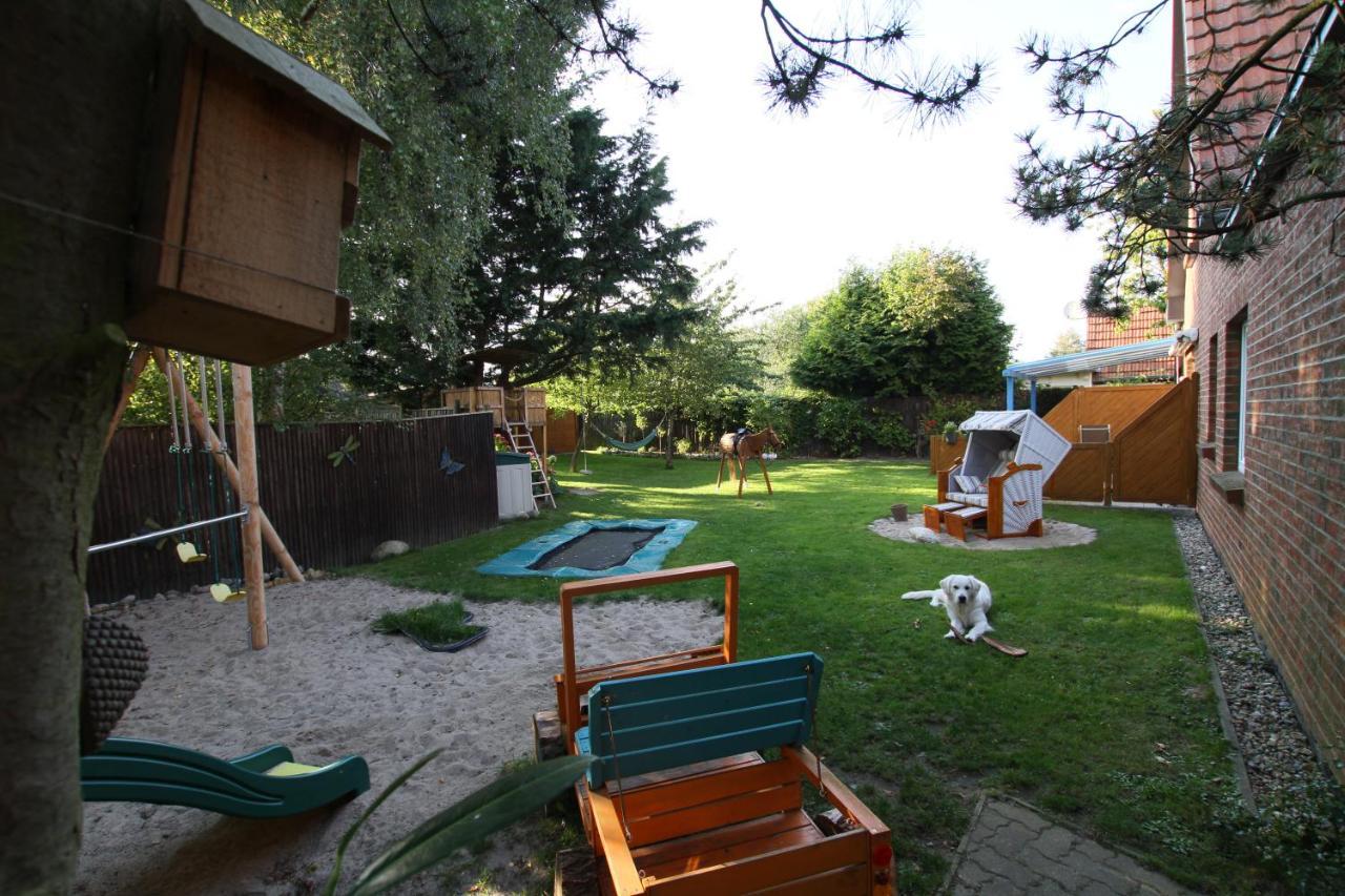 Gruenblau Relax Pension & Apartments รอสต็อค ภายนอก รูปภาพ